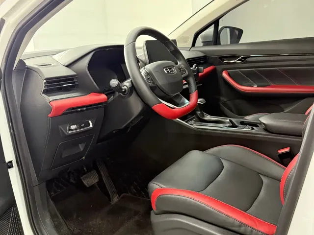 Geely Emgrand S — Фото автомобиля 11