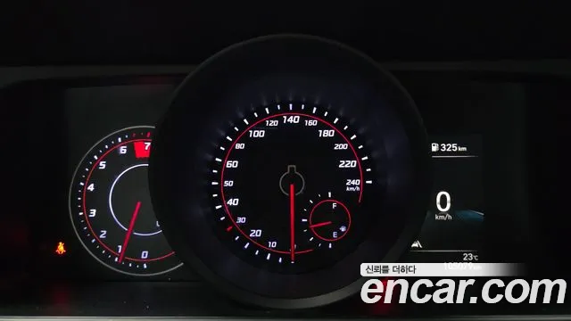 Hyundai AVANTE Avante (CN7) — Фото автомобиля 8