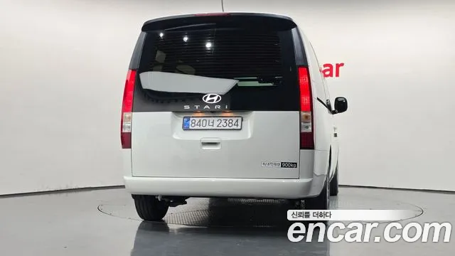 Hyundai Staria — Фото автомобиля 4