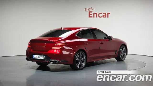 Genesis G70 — Фото автомобиля 9
