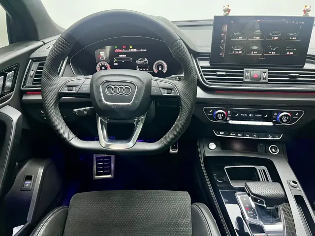 Audi Q5L Sportback — Фото автомобиля 8