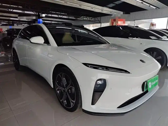 Nio ET5 Touring — Фото автомобиля 3