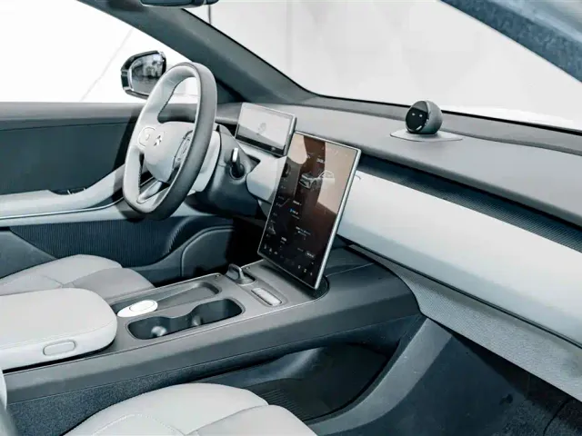 Nio ET5 Touring — Фото автомобиля 17
