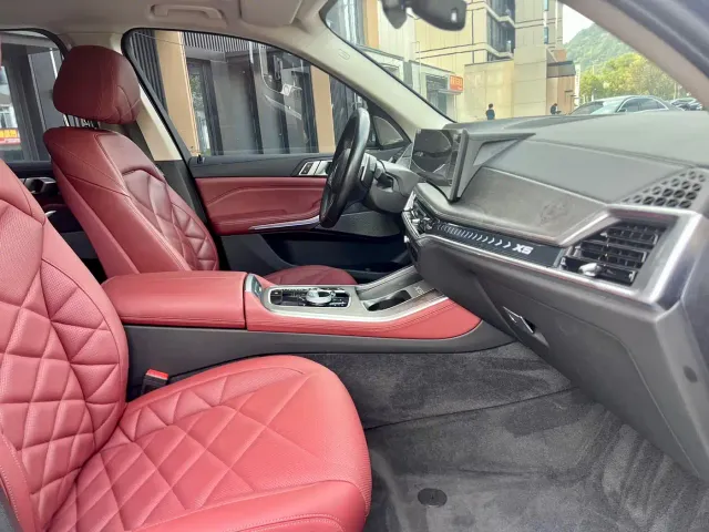 BMW X5 — Фото автомобиля 14