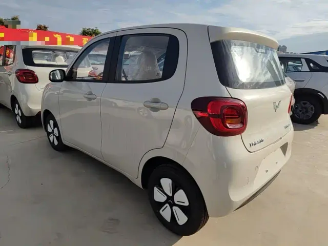 Wuling Hongguang Mini EV — Фото автомобиля 4