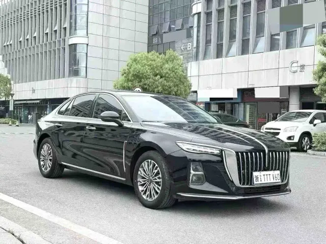 Hongqi H5 — Фото автомобиля 3