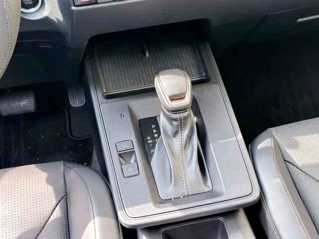 Toyota Corolla Cross — Фото автомобиля 15