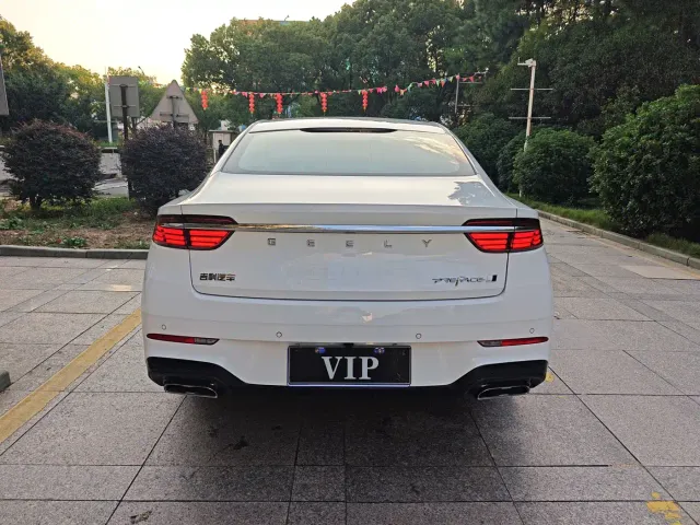 Geely Xingrui — Фото автомобиля 14