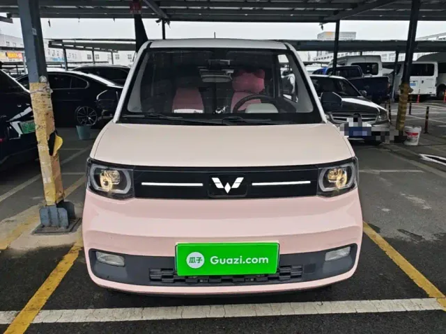 Wuling Hongguang Mini EV — Фото автомобиля 2
