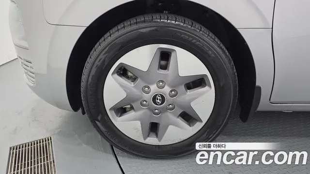 Hyundai Staria — Фото автомобиля 5