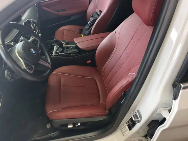 BMW 5 Series — Фото автомобиля 14