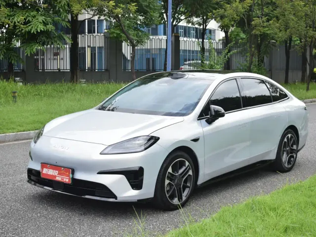 Фотография автомобиля — GAC Aion RT