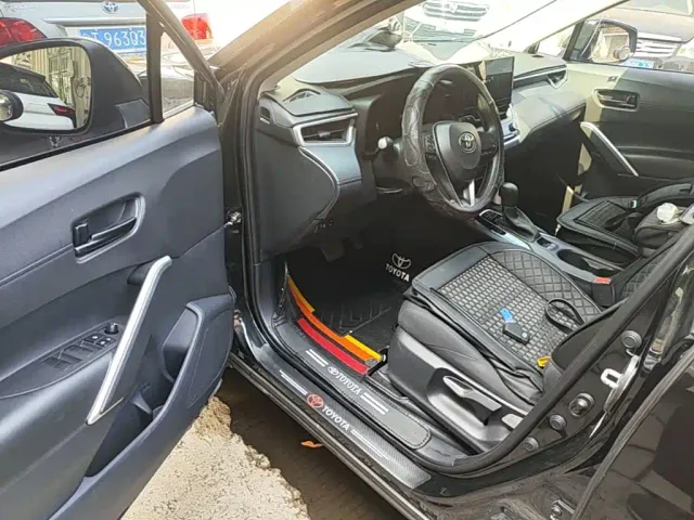 Toyota Frontlander — Фото автомобиля 15