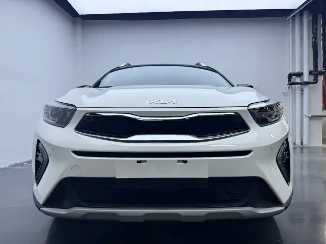 Kia KX1 — Фото автомобиля 2