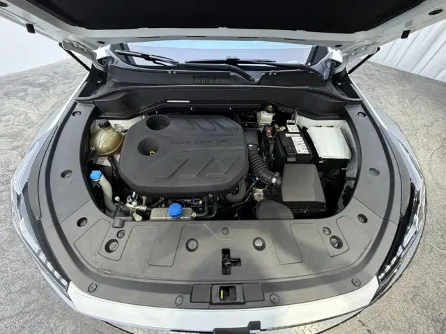 Changan Oshan Changan Oshan Z6 2022 Blue Whale 1.5T DCT Intelligent Leader — Фото автомобиля 9