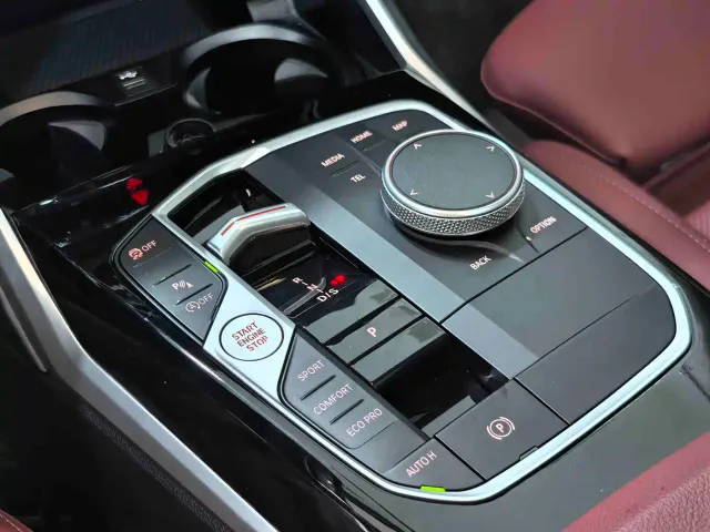 BMW 3 Series — Фото автомобиля 9