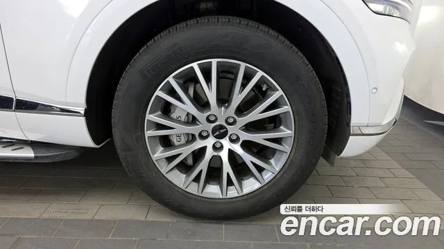 Genesis GV80 2.5T Бензин AWD — Фото автомобиля 5