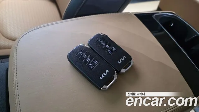 Kia Carnival 4th Gen — Фото автомобиля 28