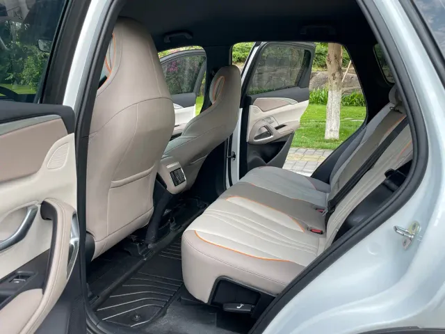 BYD Song Pro — Фото автомобиля 12