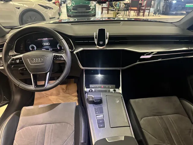 Audi A6L — Фото автомобиля 6
