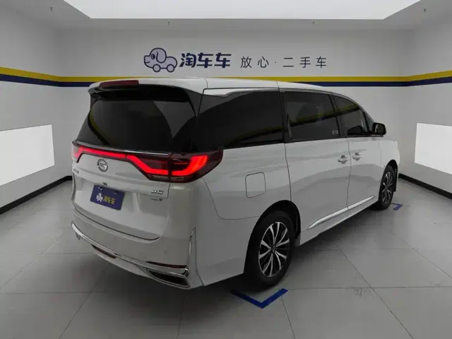 GAC Trumpchi M8 — Фото автомобиля 3