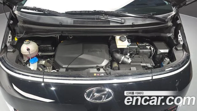 Hyundai Staria — Фото автомобиля 9