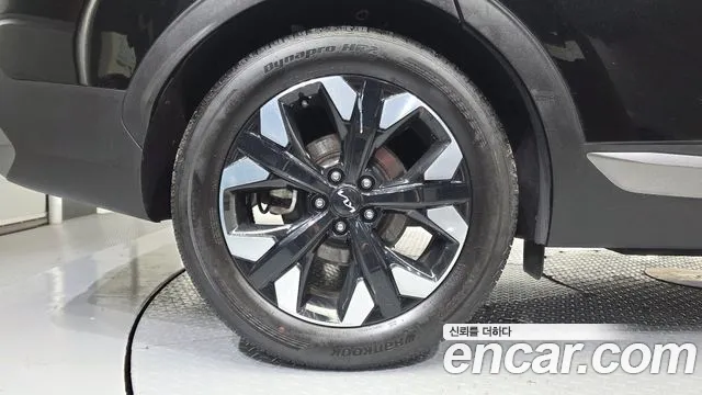 Kia Sportage Sportage 5-е поколение Бензин 1.6 турбо 2WD — Фото автомобиля 7
