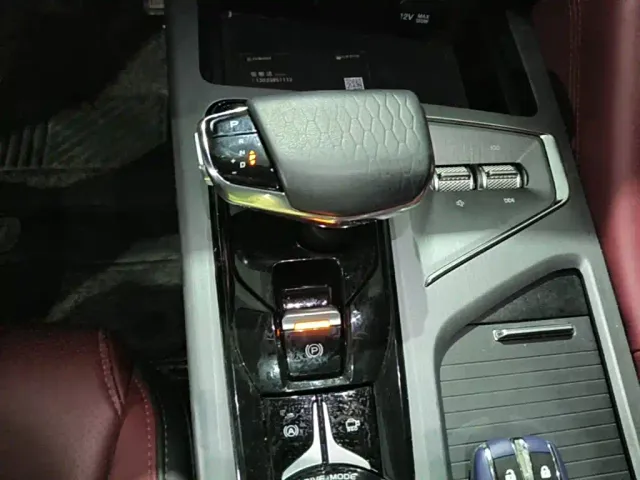 Changan CS75 Plus — Фото автомобиля 13