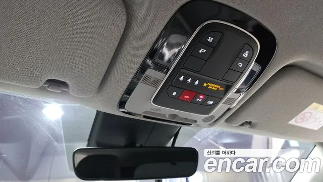 Hyundai Santafe — Фото автомобиля 18