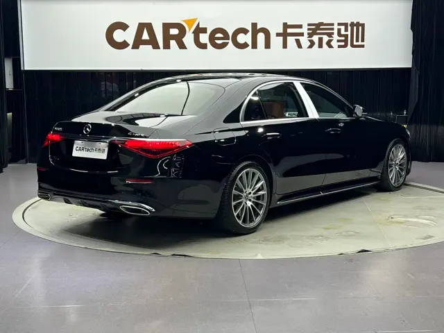Mercedes-Benz S-Class — Фото автомобиля 4
