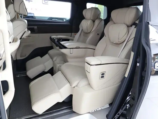 Toyota Alphard — Фото автомобиля 7