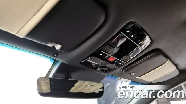 Hyundai Grandeur Grandeur (GN7) 3.5 LPG 2WD (Такси) — Фото автомобиля 18