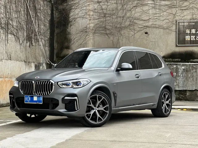 BMW X5 — Фото автомобиля 2