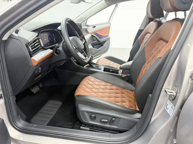 Volkswagen Sagitar — Фото автомобиля 7