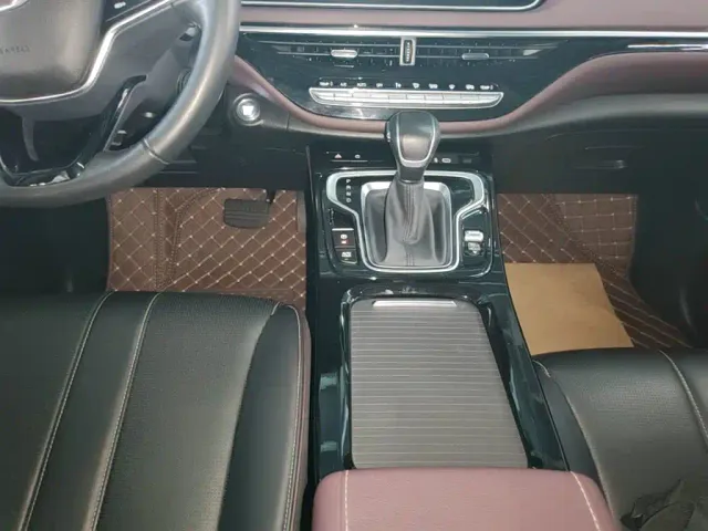 GAC Trumpchi M6 — Фото автомобиля 13