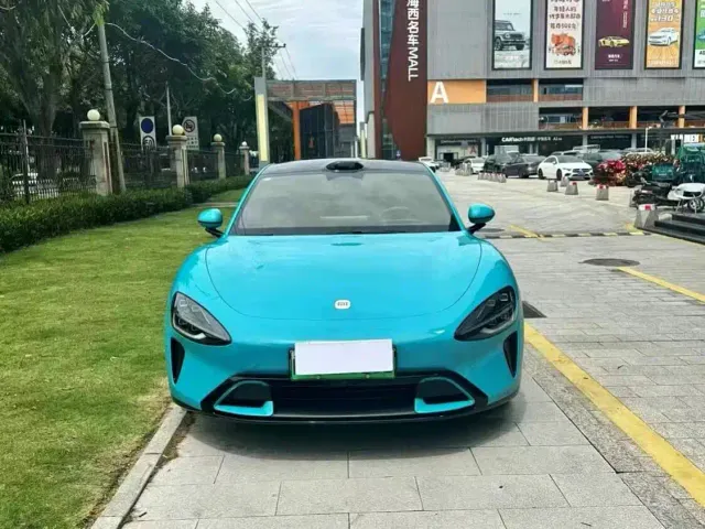 Xiaomi SU7 — Фото автомобиля 2