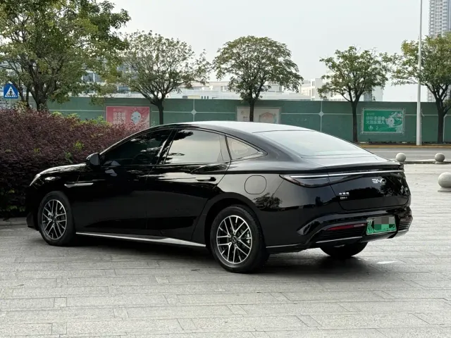 BYD Seal — Фото автомобиля 7