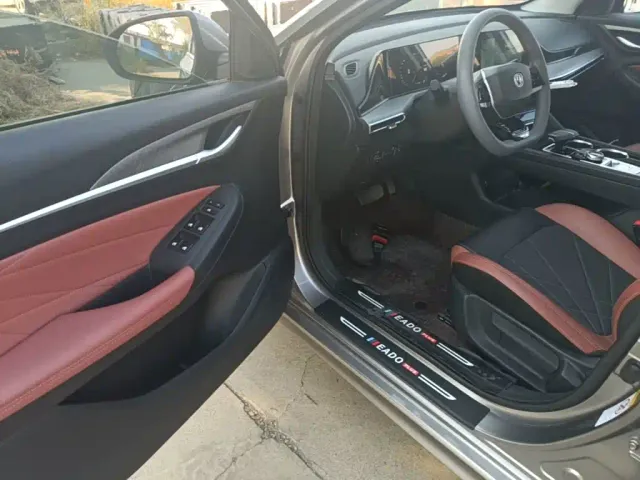 Changan Eado — Фото автомобиля 15