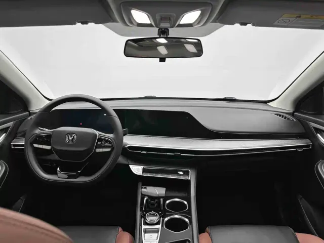 Changan Eado — Фото автомобиля 16
