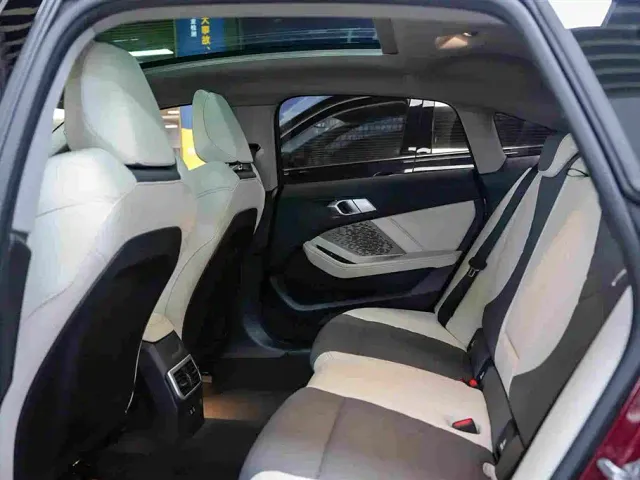 BMW 2 Series — Фото автомобиля 5