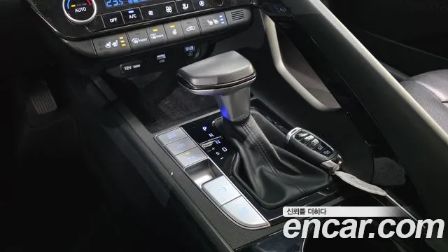 Hyundai AVANTE Avante (CN7) — Фото автомобиля 9