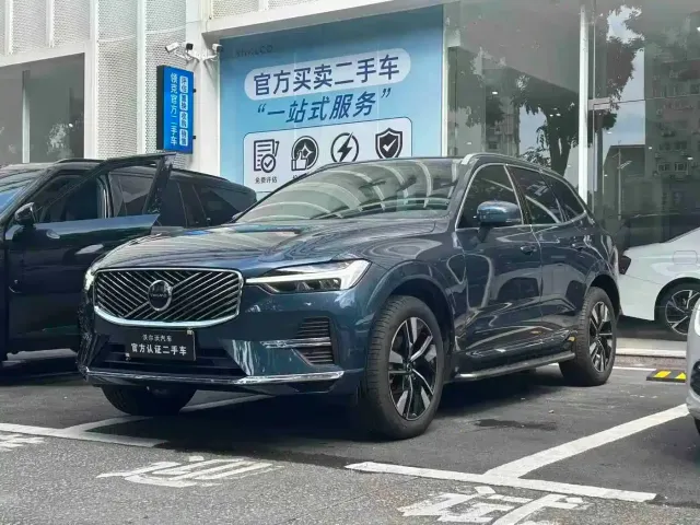 Фотография автомобиля — Volvo XC60