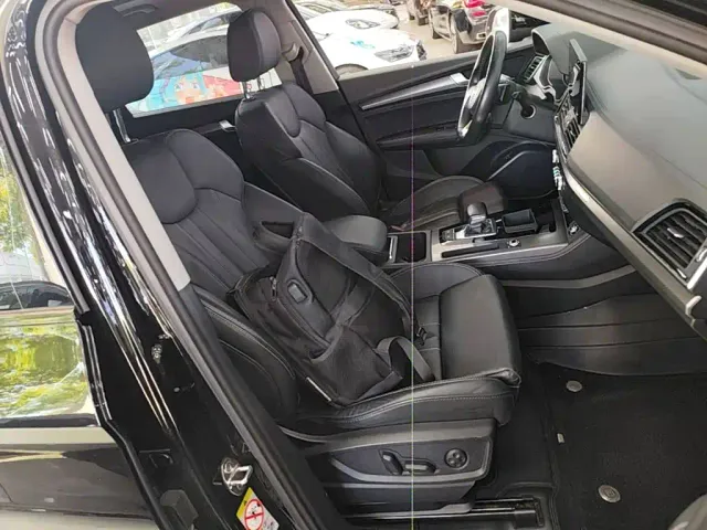 Audi Q5L — Фото автомобиля 24