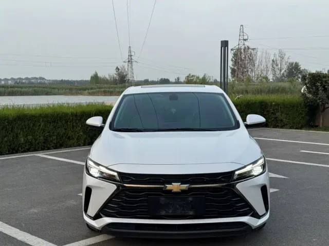 Chevrolet Monza — Фото автомобиля 23