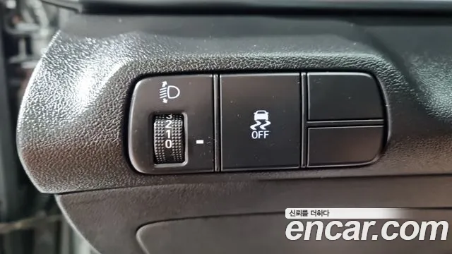 Hyundai Avante CN7 — Фото автомобиля 10