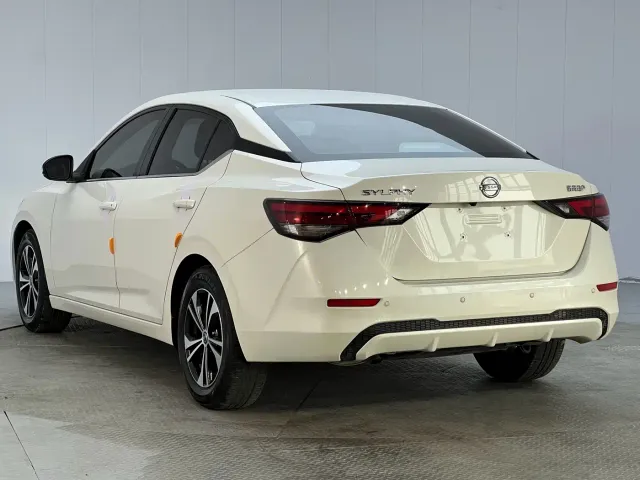 Nissan Sylphy — Фото автомобиля 25