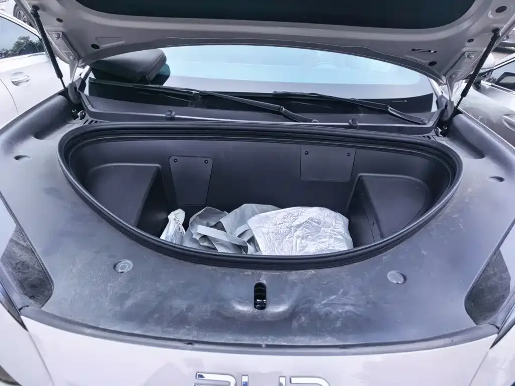 BYD Sealion 06 New Energy 2025 EV 605 Pilot Pro Edition — Фото автомобиля 16