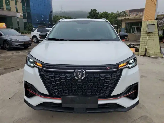 Changan CS55 Plus — Фото автомобиля 2