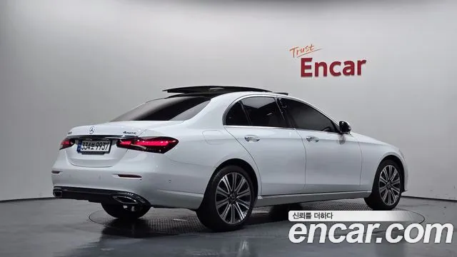 Mercedes-Benz E-Class W213 — Фото автомобиля 2