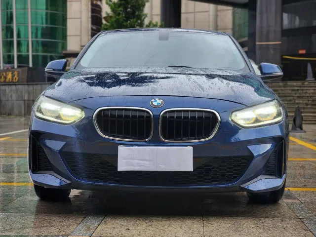BMW 1 Series — Фото автомобиля 2